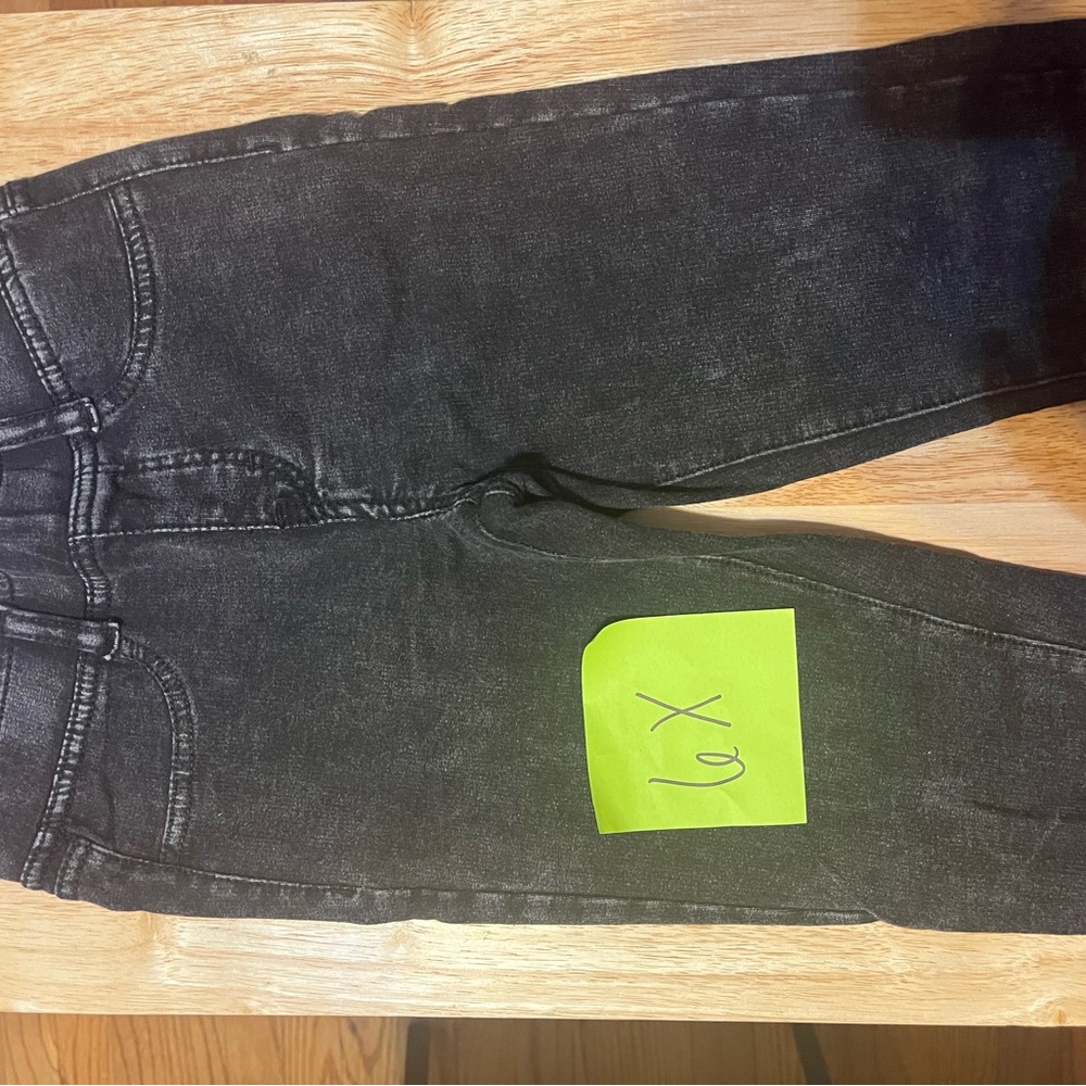 Girl Levi’s Black Jeans